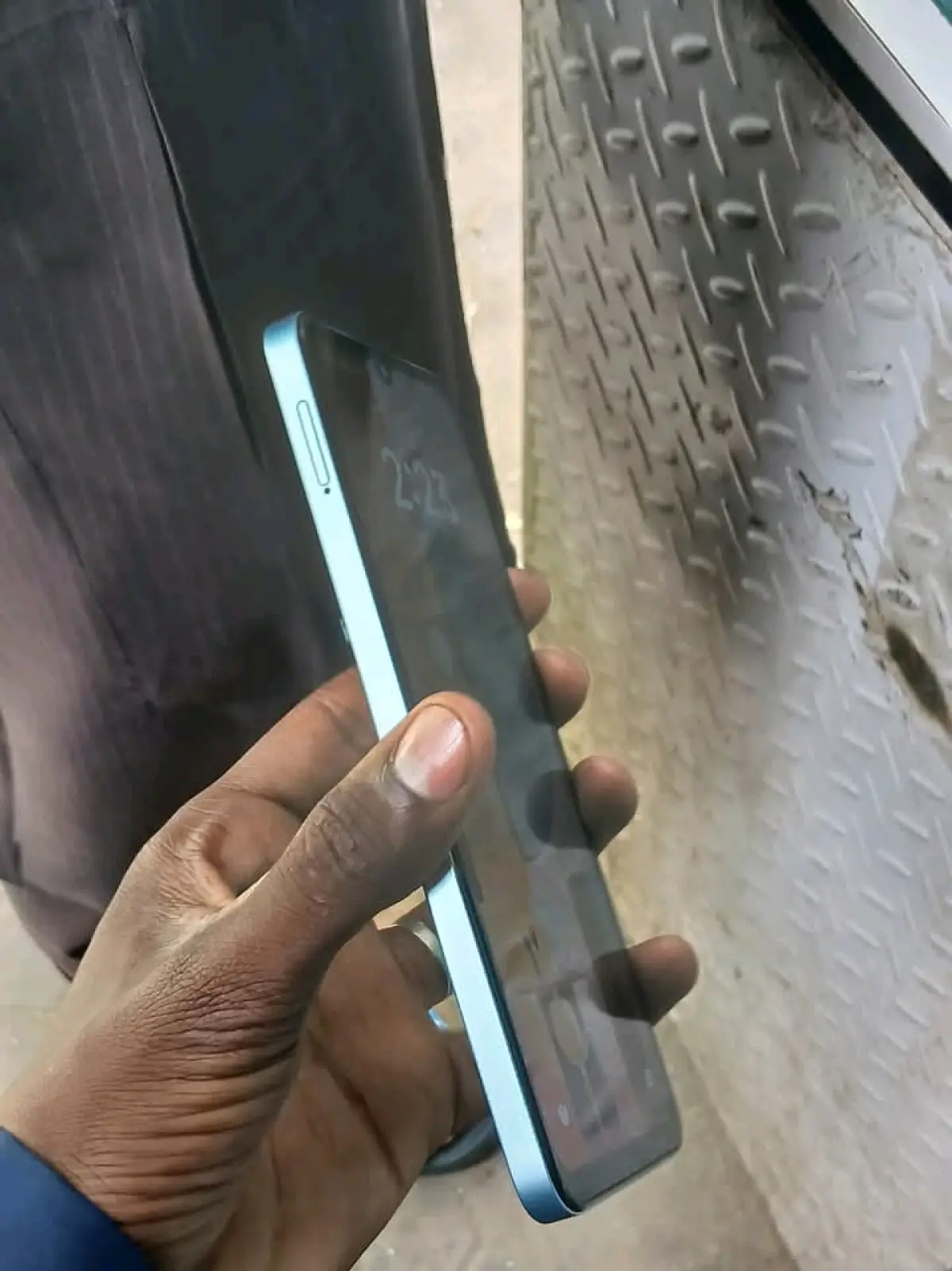 Redmi A5 128GB - Image 2