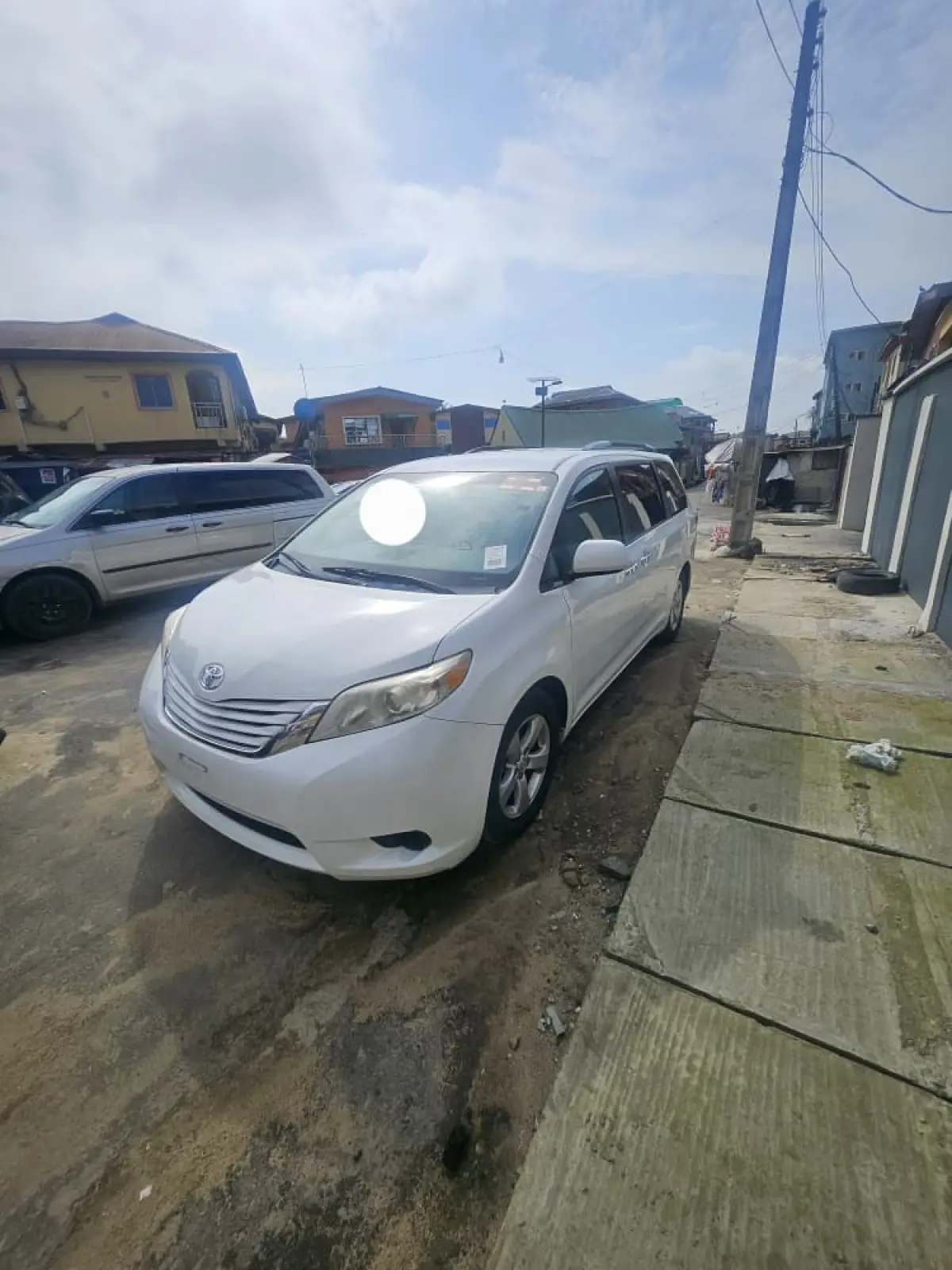 2015 Model Toyota Sienna Le - Image 1