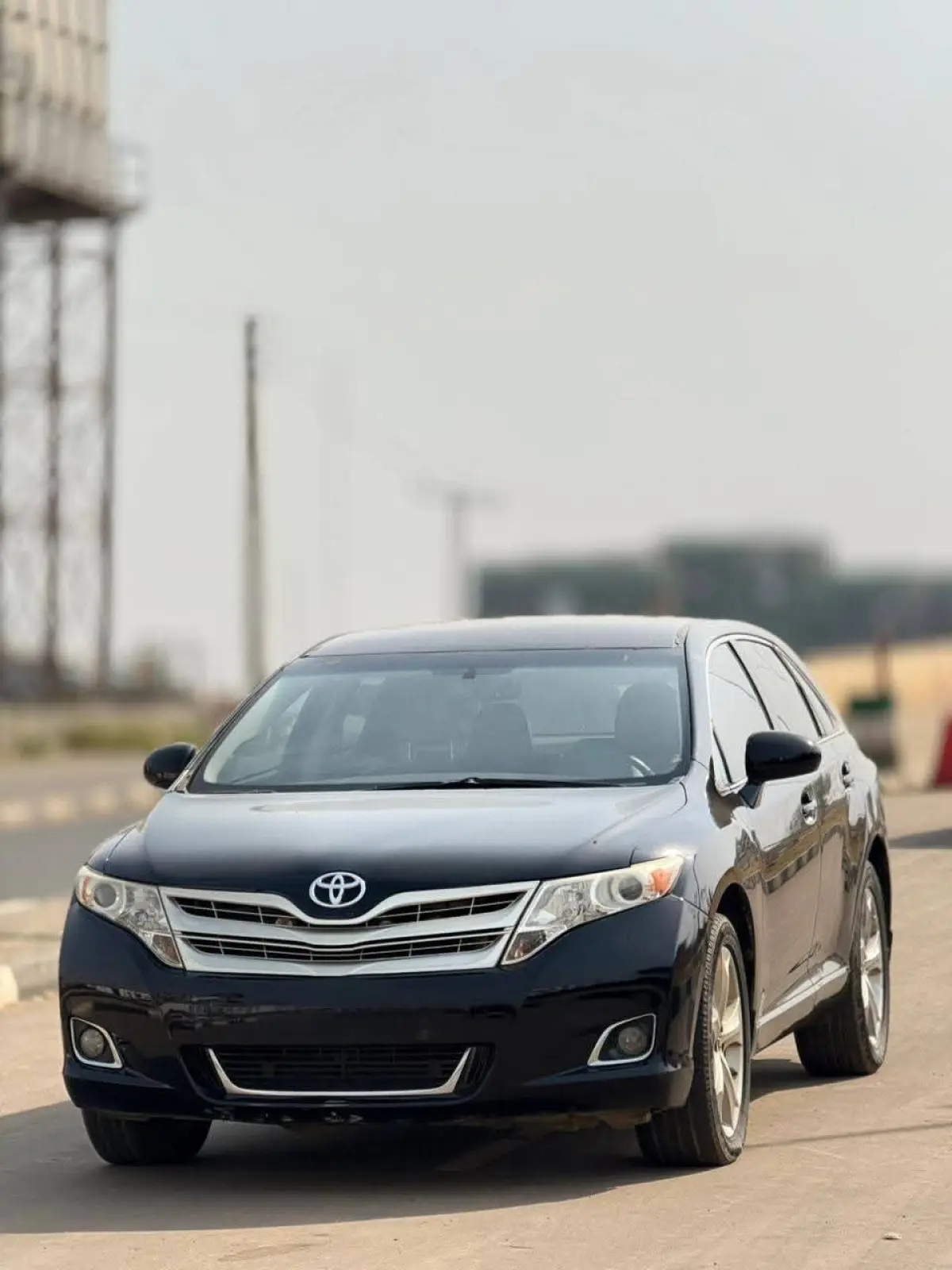 Foreign used Toyota venza full option 2009 - Image 3