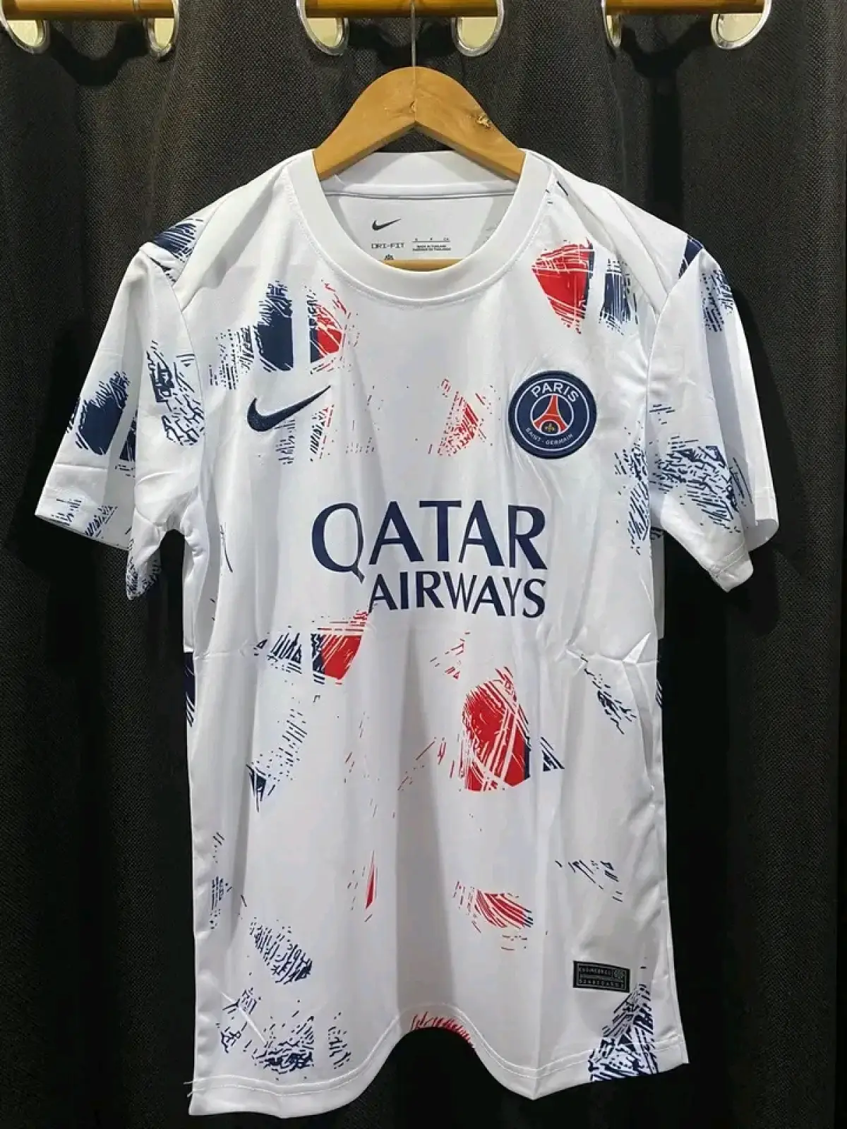 Original Cheases wares - Image 2