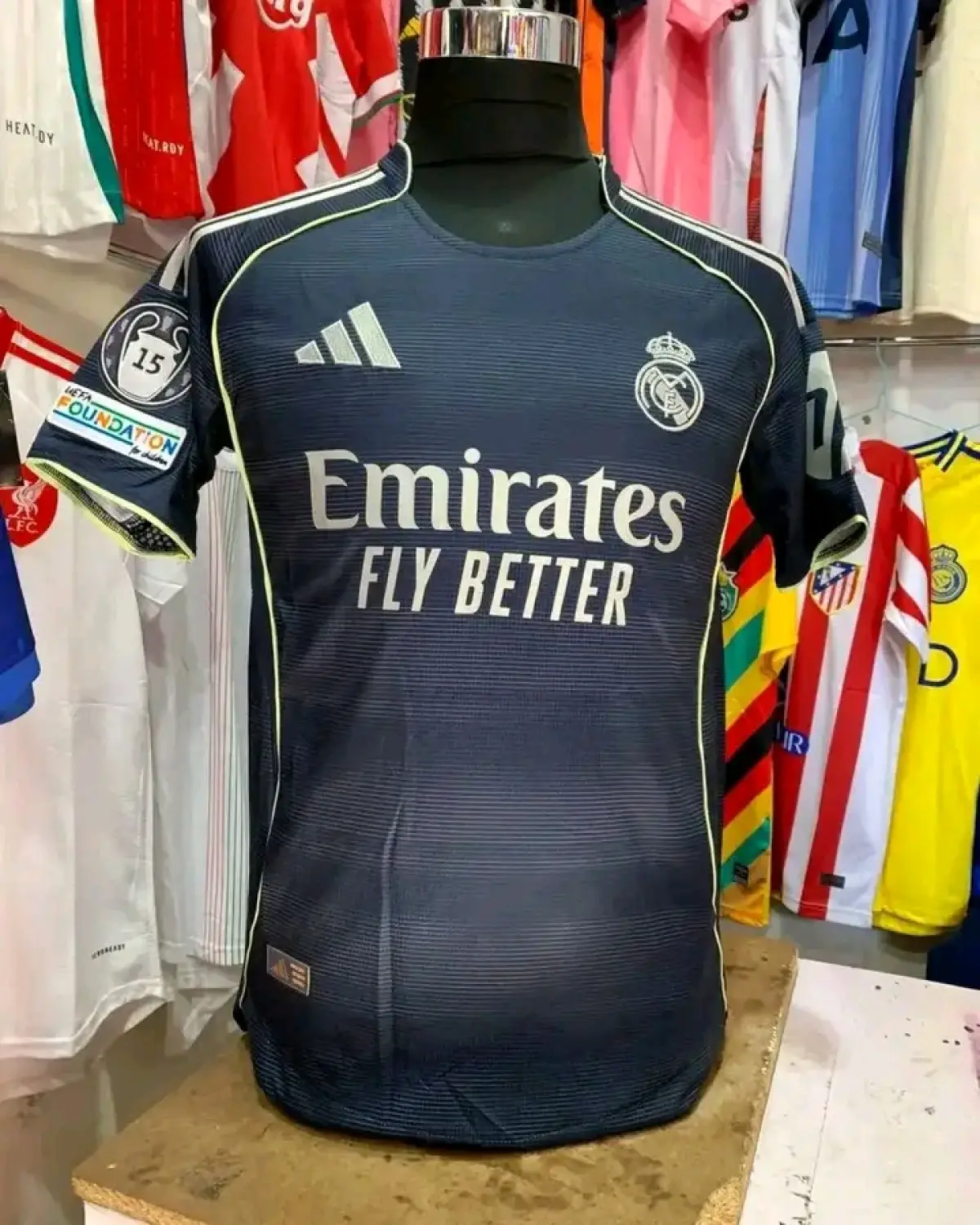 Original Cheases wares - Image 10