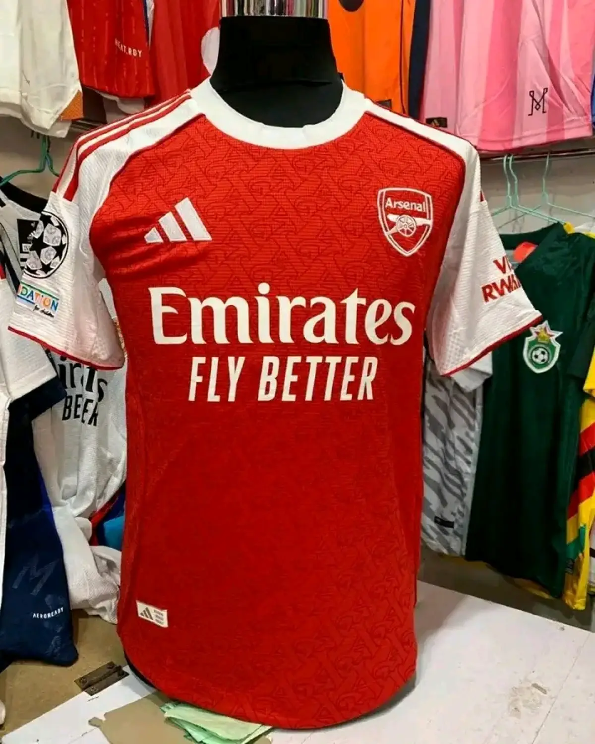 Original Cheases wares - Image 15