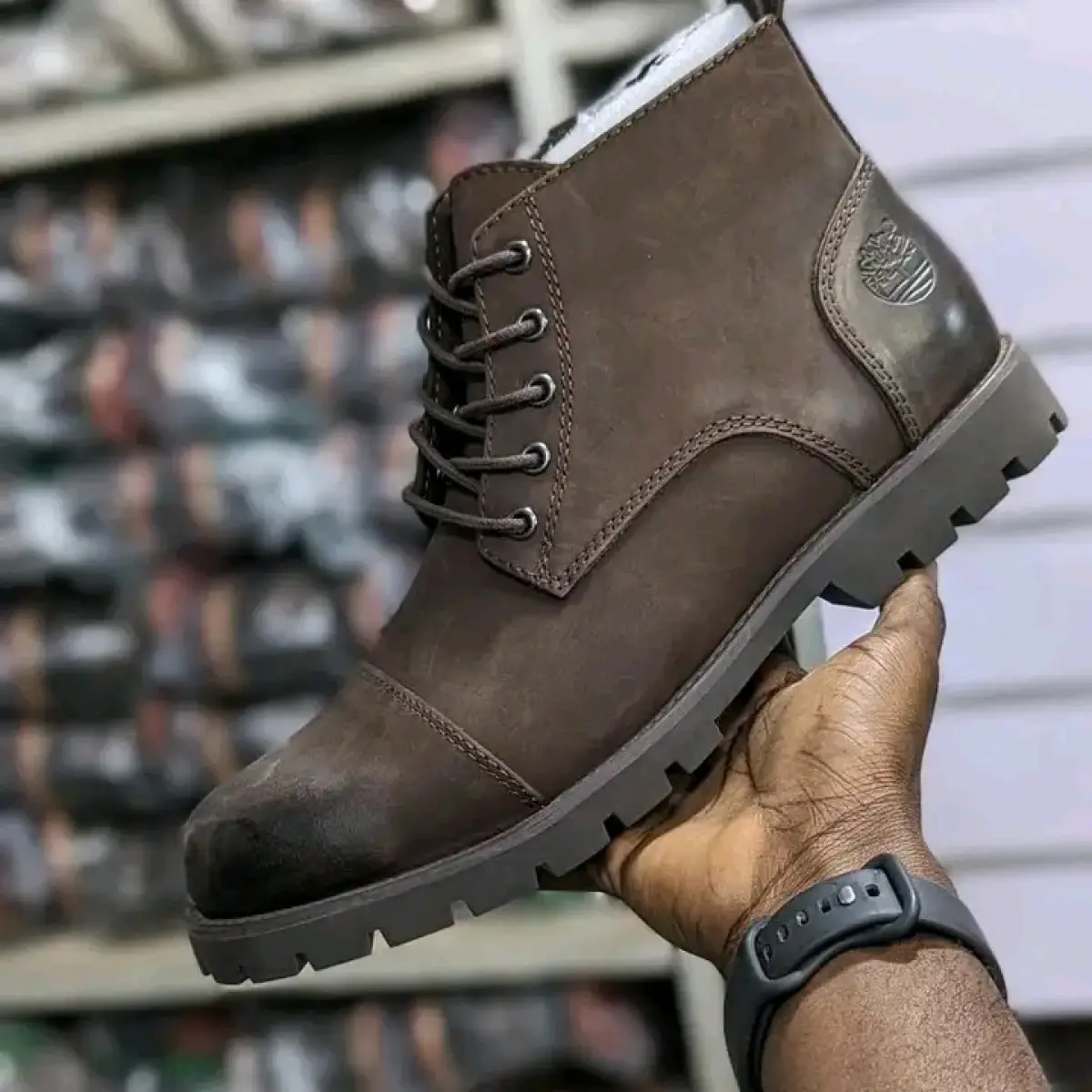 Quality UK Bale of Shoes - Image 4