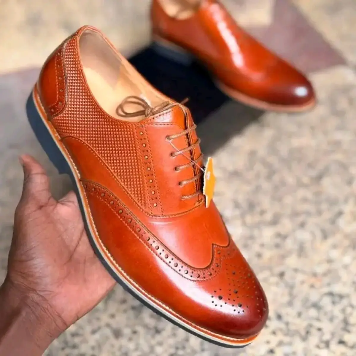 Quality UK Bale of Shoes - Image 7