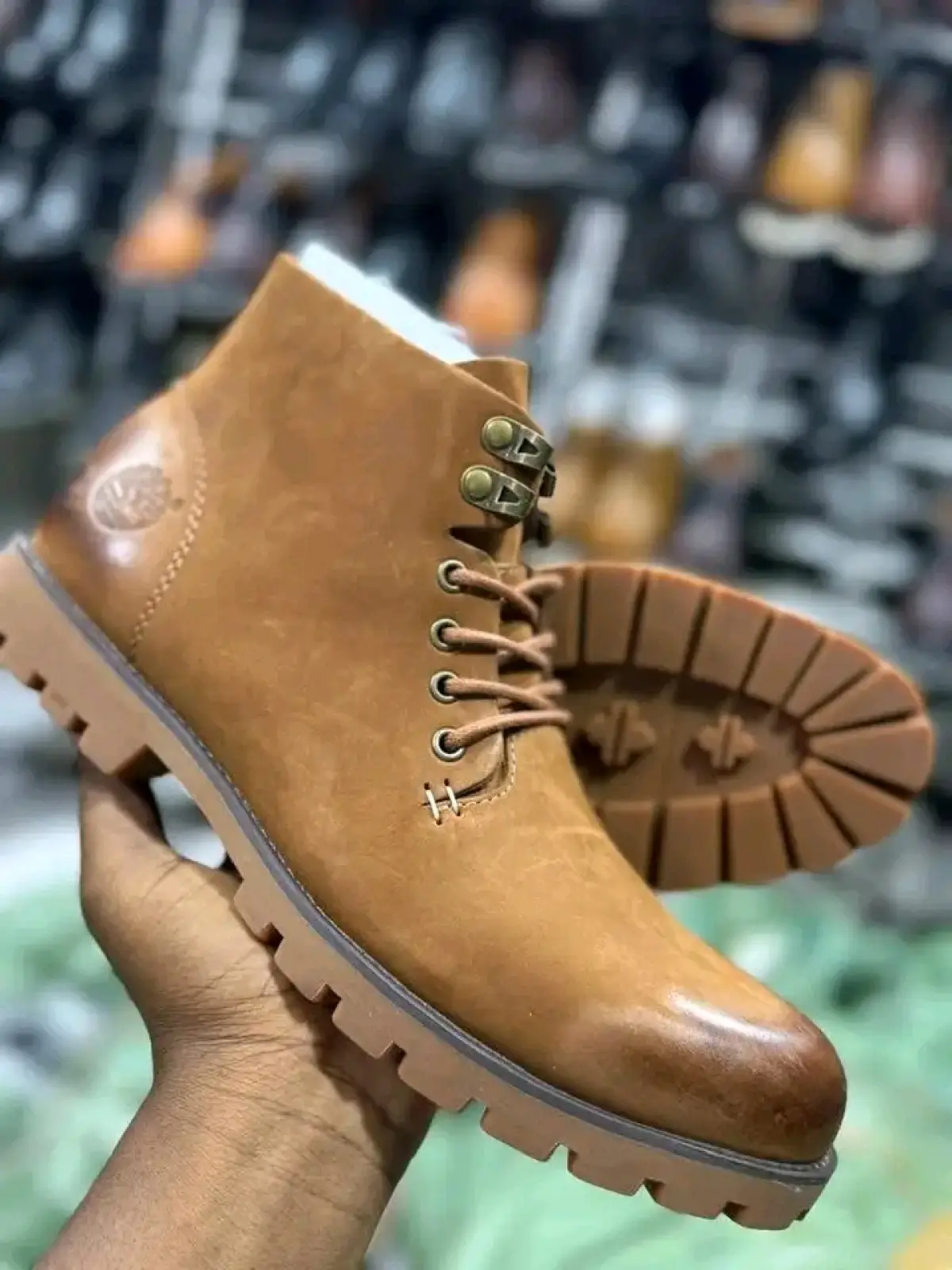 Quality UK Bale of Shoes - Image 13