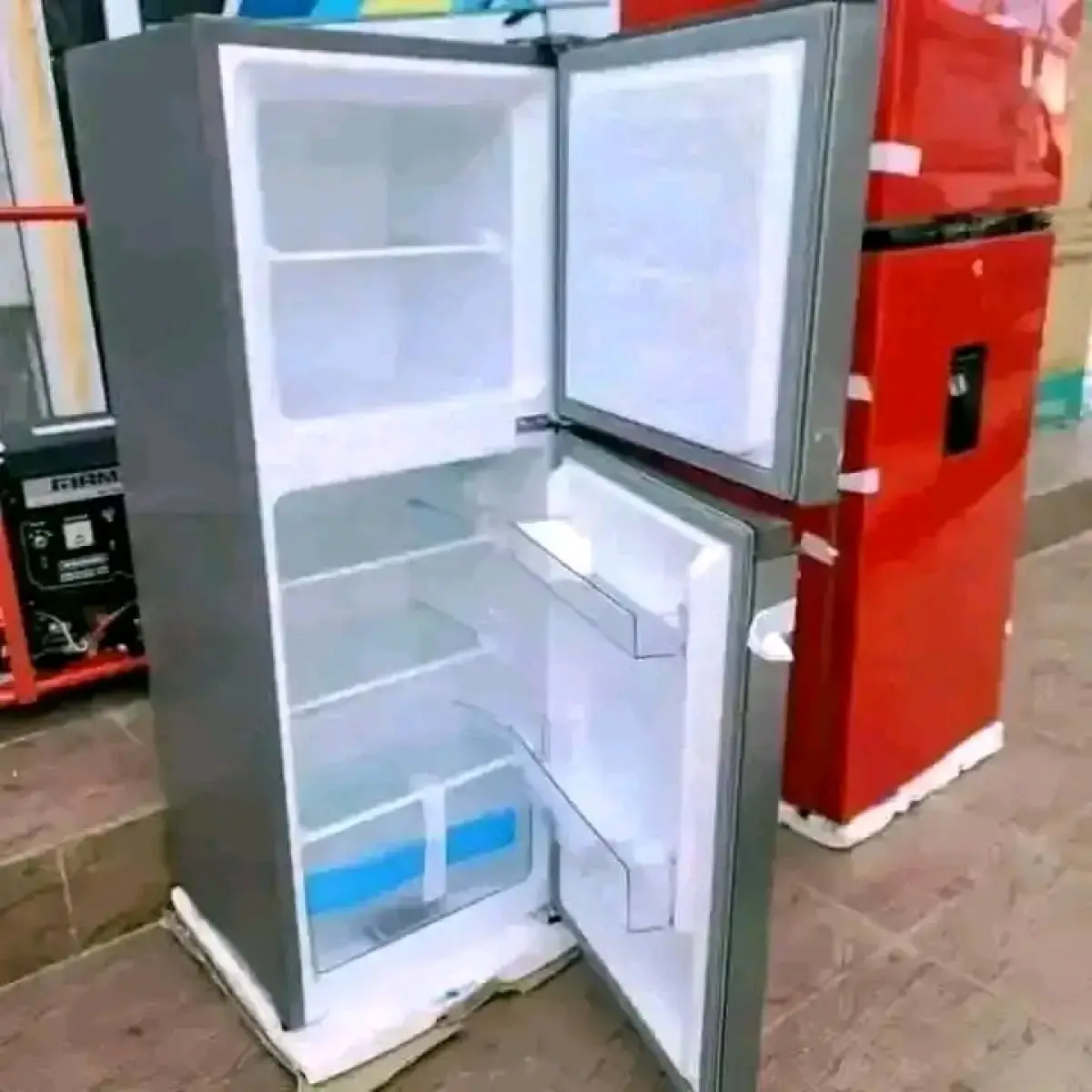 Sunking solar freezer one door Available - Image 9