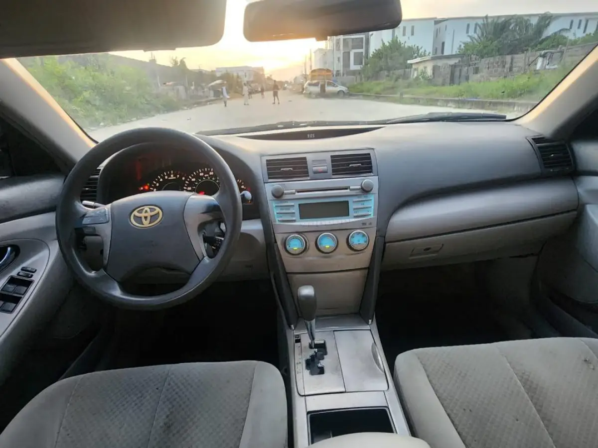Very Sharp 2008 Toyota Camry - Image 2