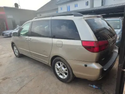 Toyota Sienna 2005 XLE