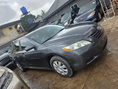 Toyota Camry 2008 model LE 4plugs