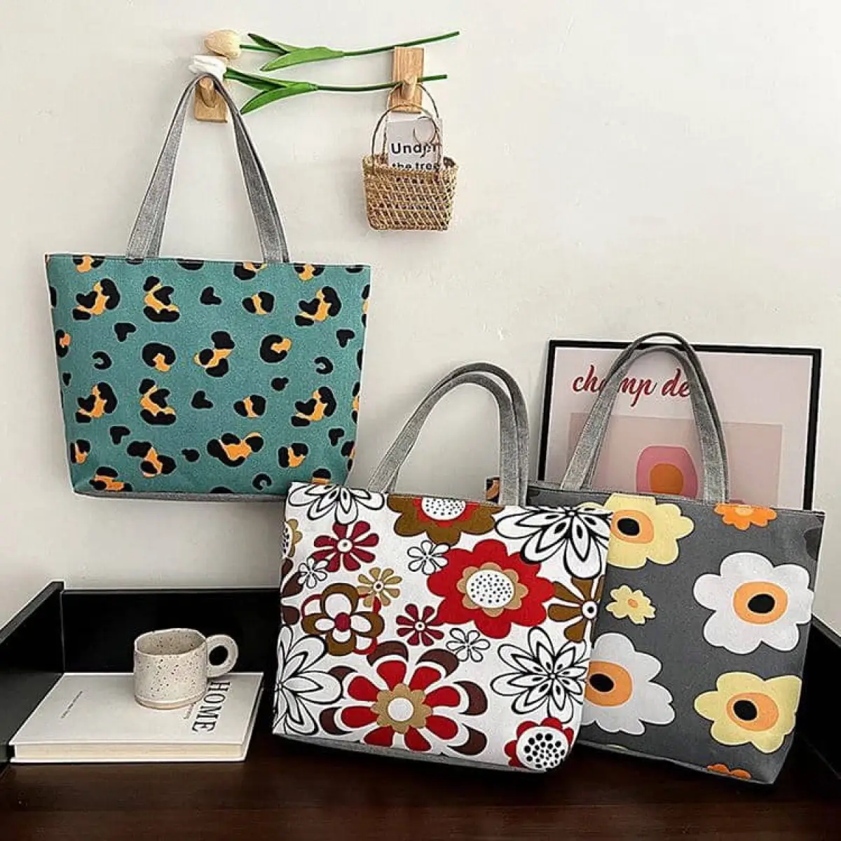 Bags in different pattern - Image 1