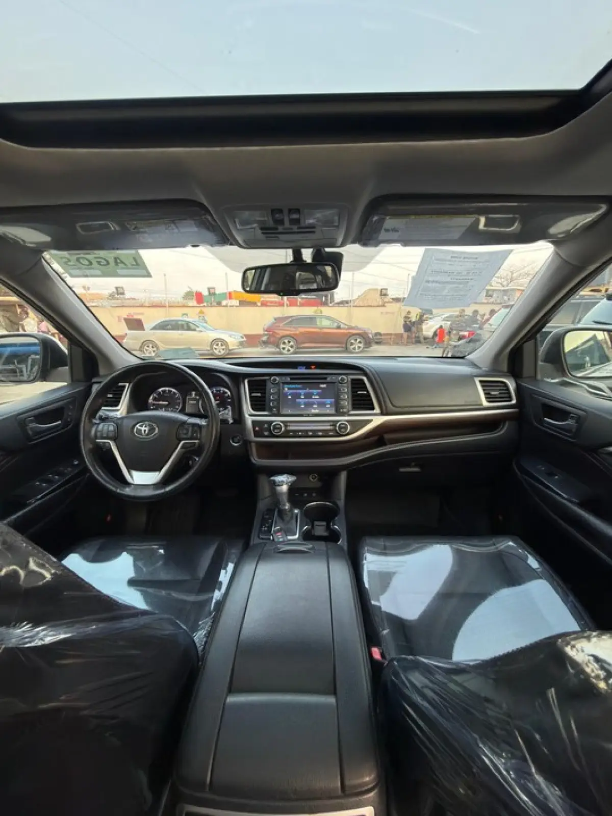 Foreign Used Toyota Highlander 2016 Platinum Edition - Image 2