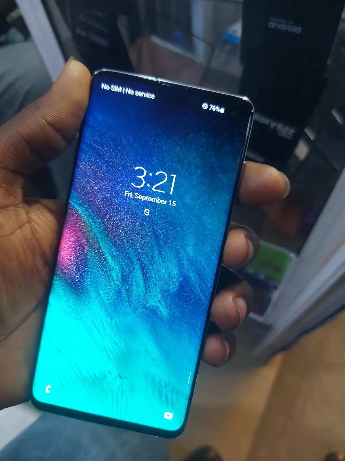 Samsung s10 - Image 2