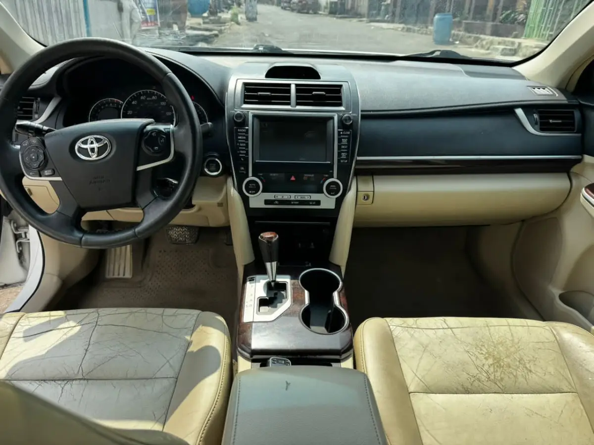 Toggle theme Foreign Used 2013 Toyota Camry - Image 2