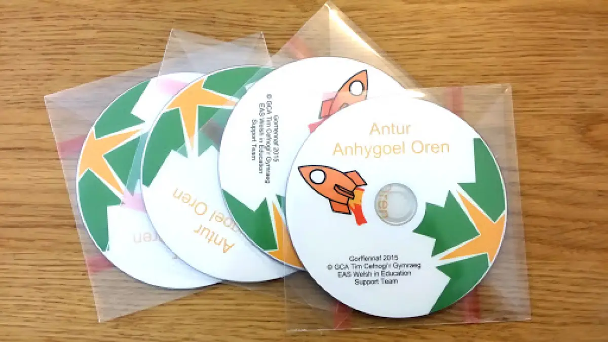 CD, DVD DUPLICATION AND DUBBLING - Image 1