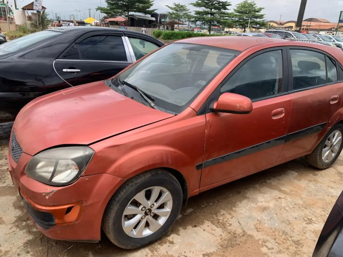 Kia Rio for sale 2003 - Image 1