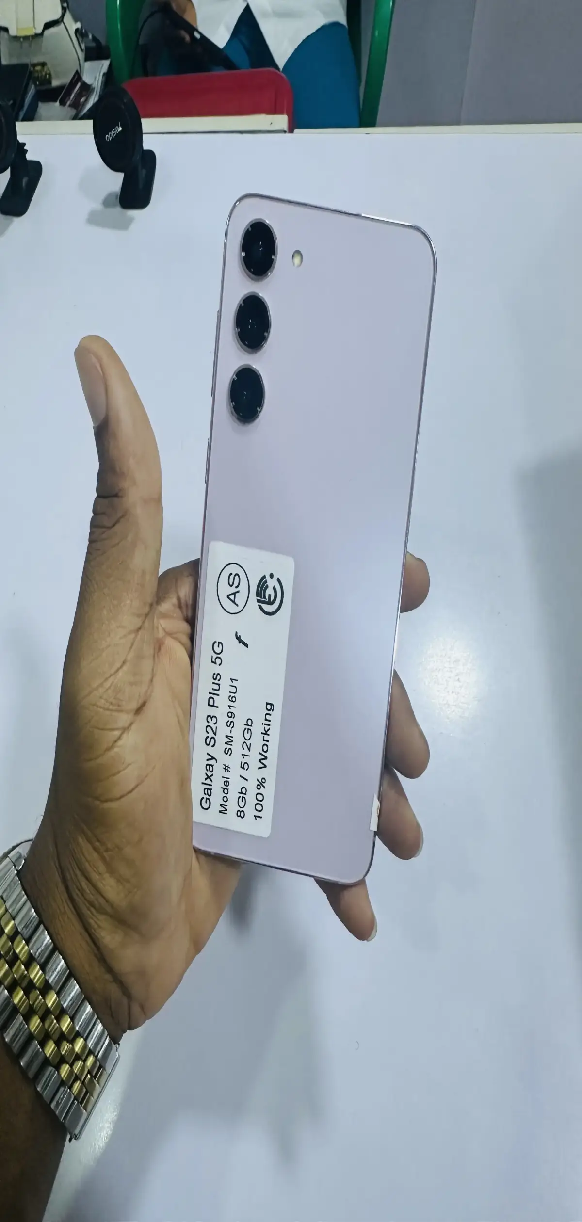 Samsung Galaxy S23 plus - Image 1