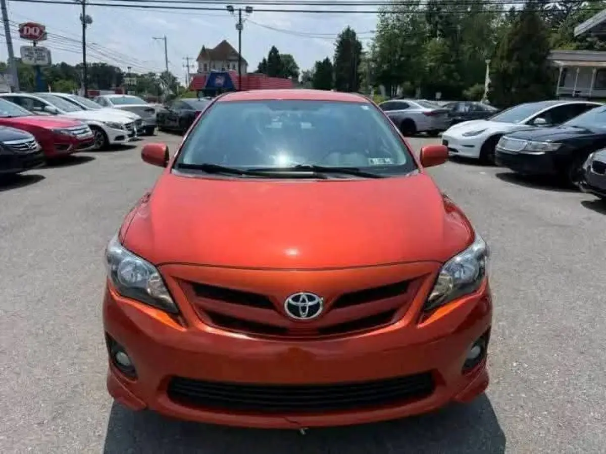 2013 Toyota Corolla sport - Image 1