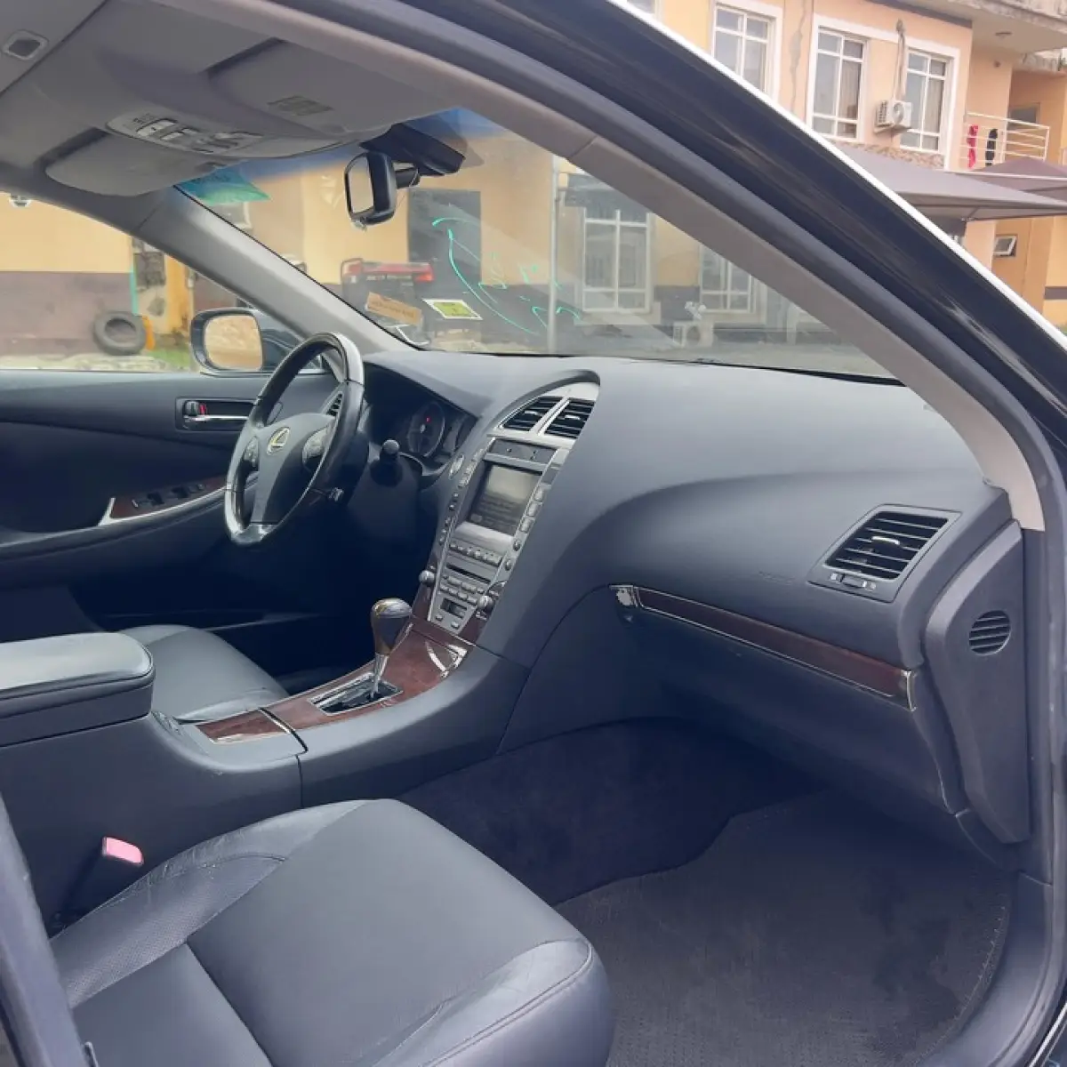 2010 lexus ES 350 - Image 5