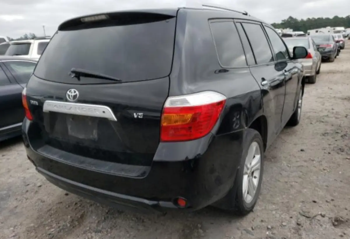 2008 Toyota Highlander - Image 2