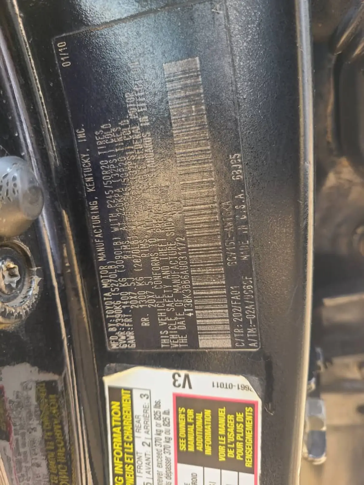 Clean Toyota venza - Image 5