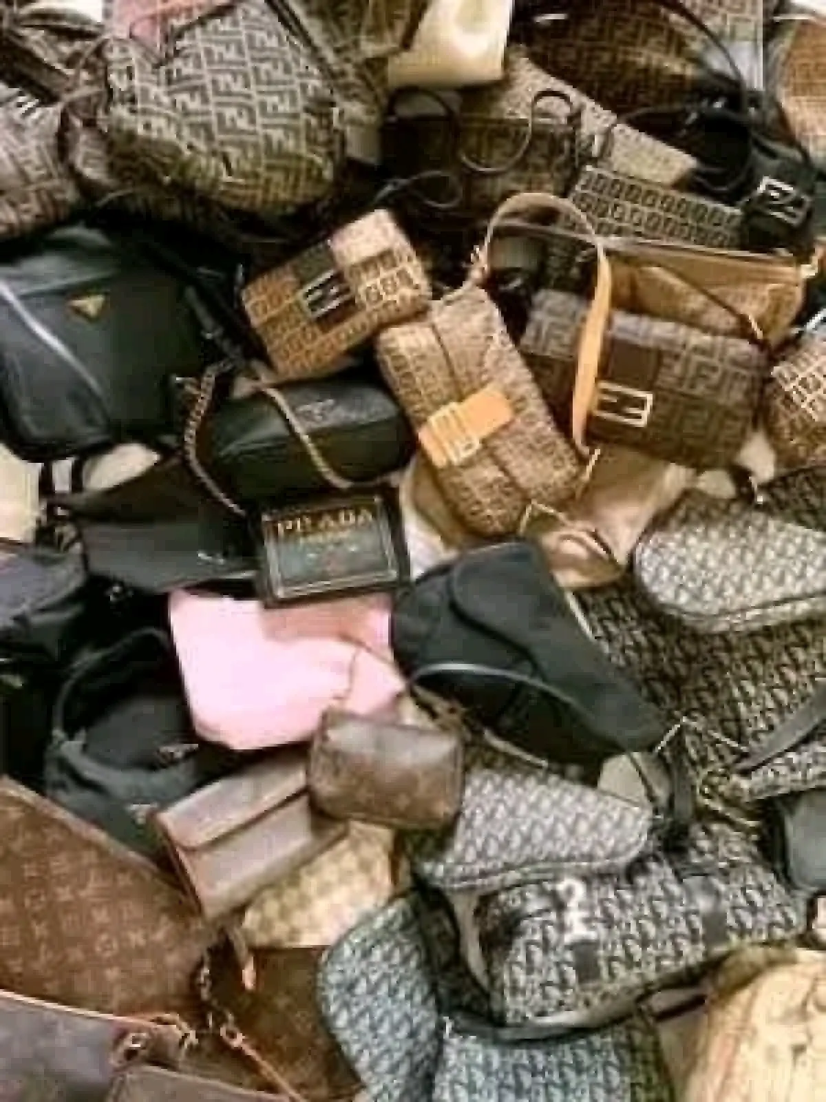 Uk Bale Of Children Bags - Image 8