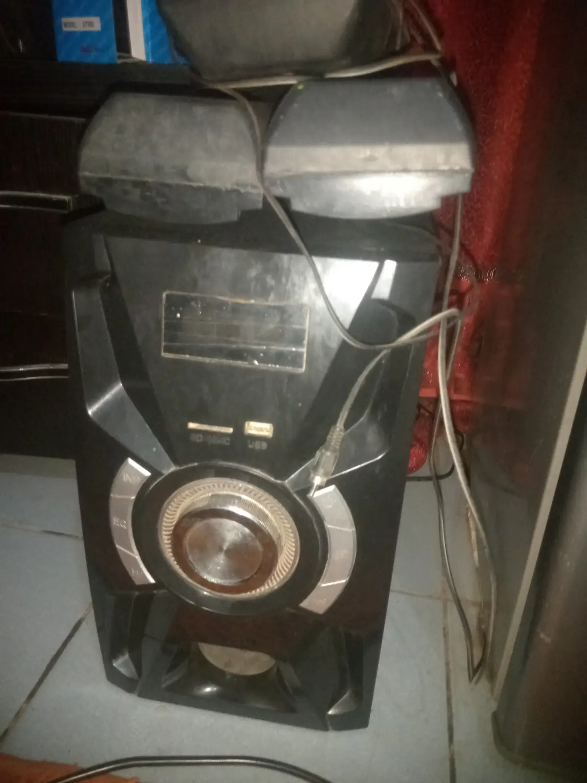 Used 26inch LG TV And Home theater - Image 3