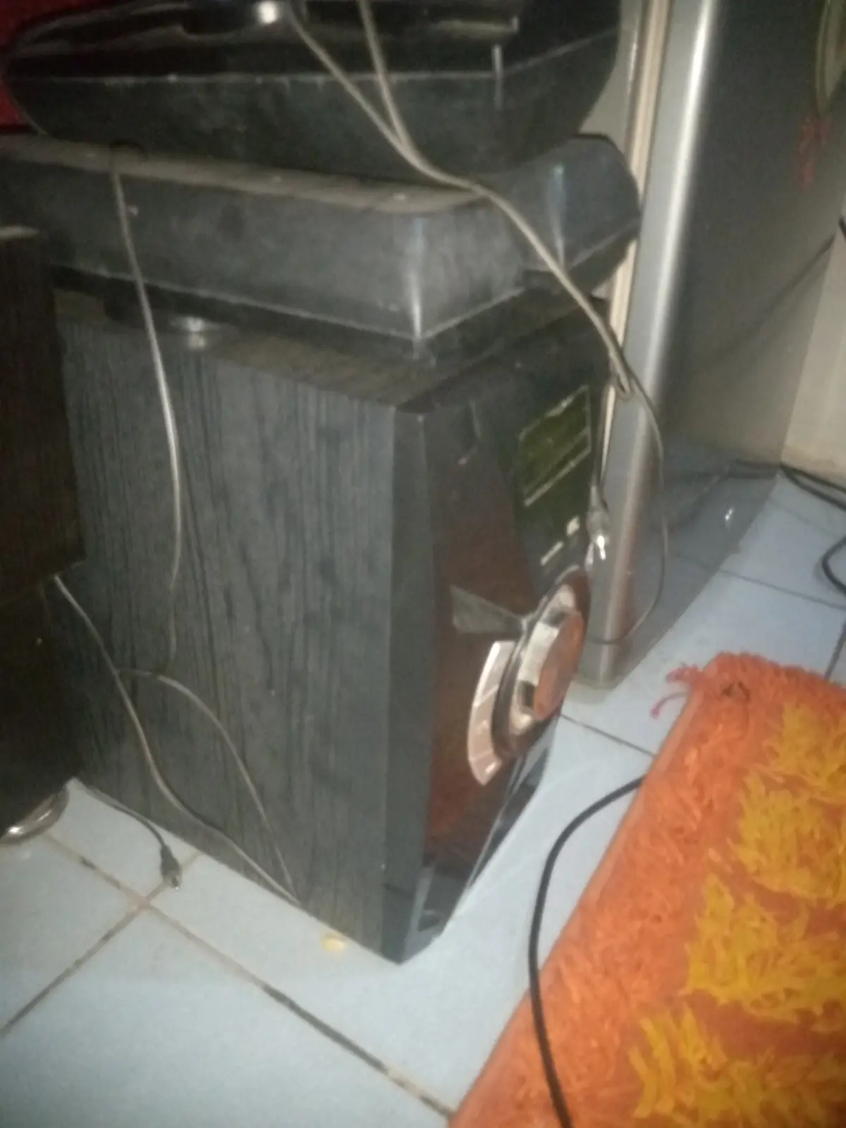 Used 26inch LG TV And Home theater - Image 4