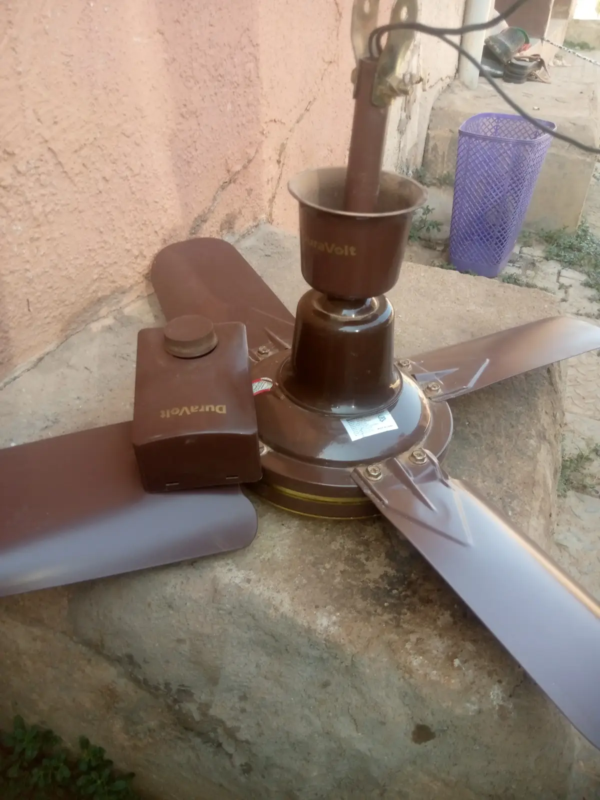 DuraVolt 25inch ceiling fan short blade - Image 1