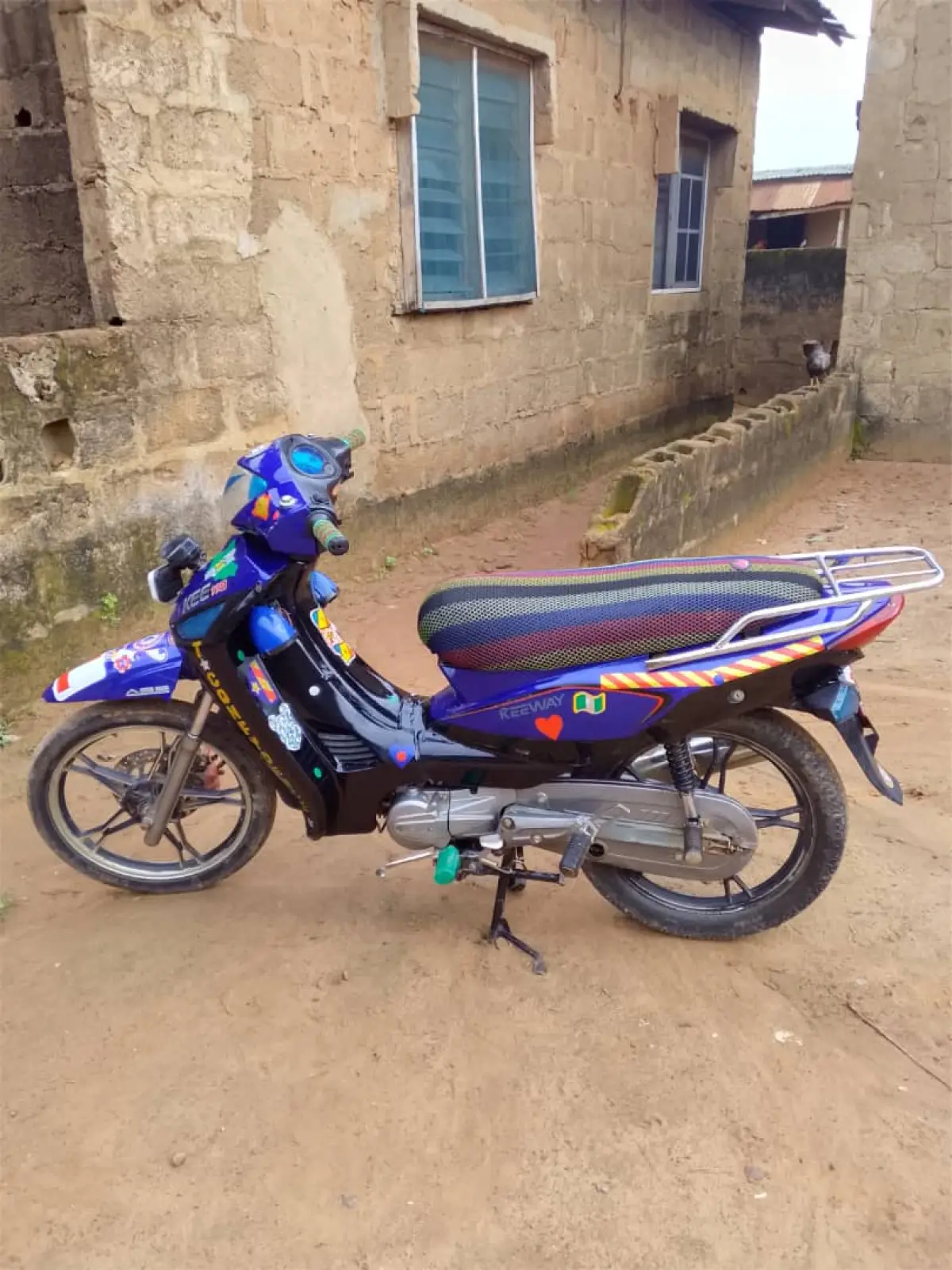 KEE-WAY LADIES BIKE - Image 3