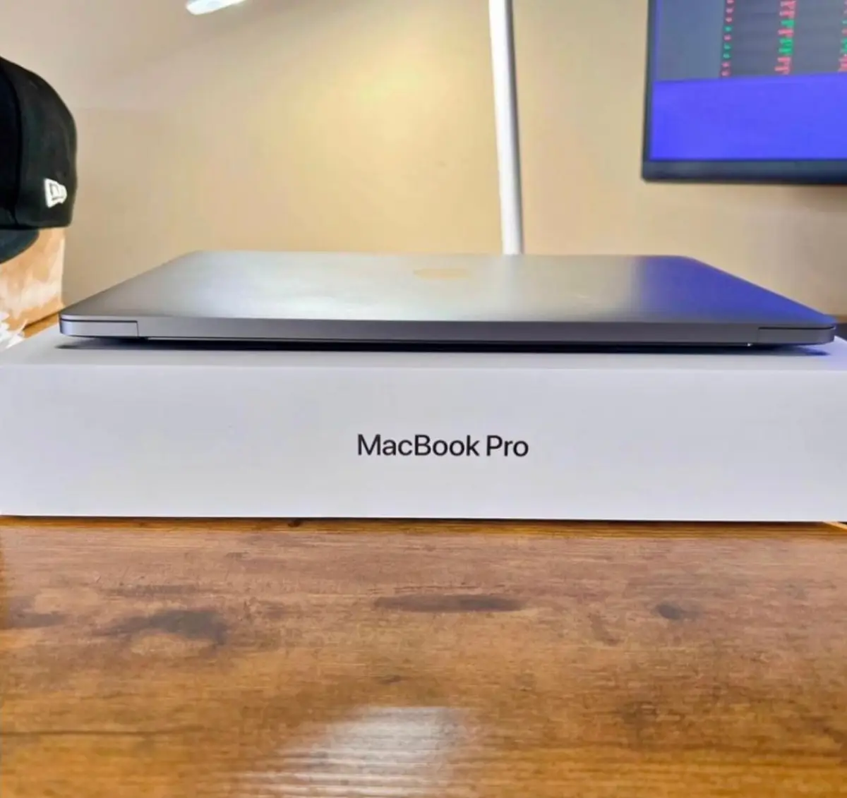 2022 my mac book pro - Image 4