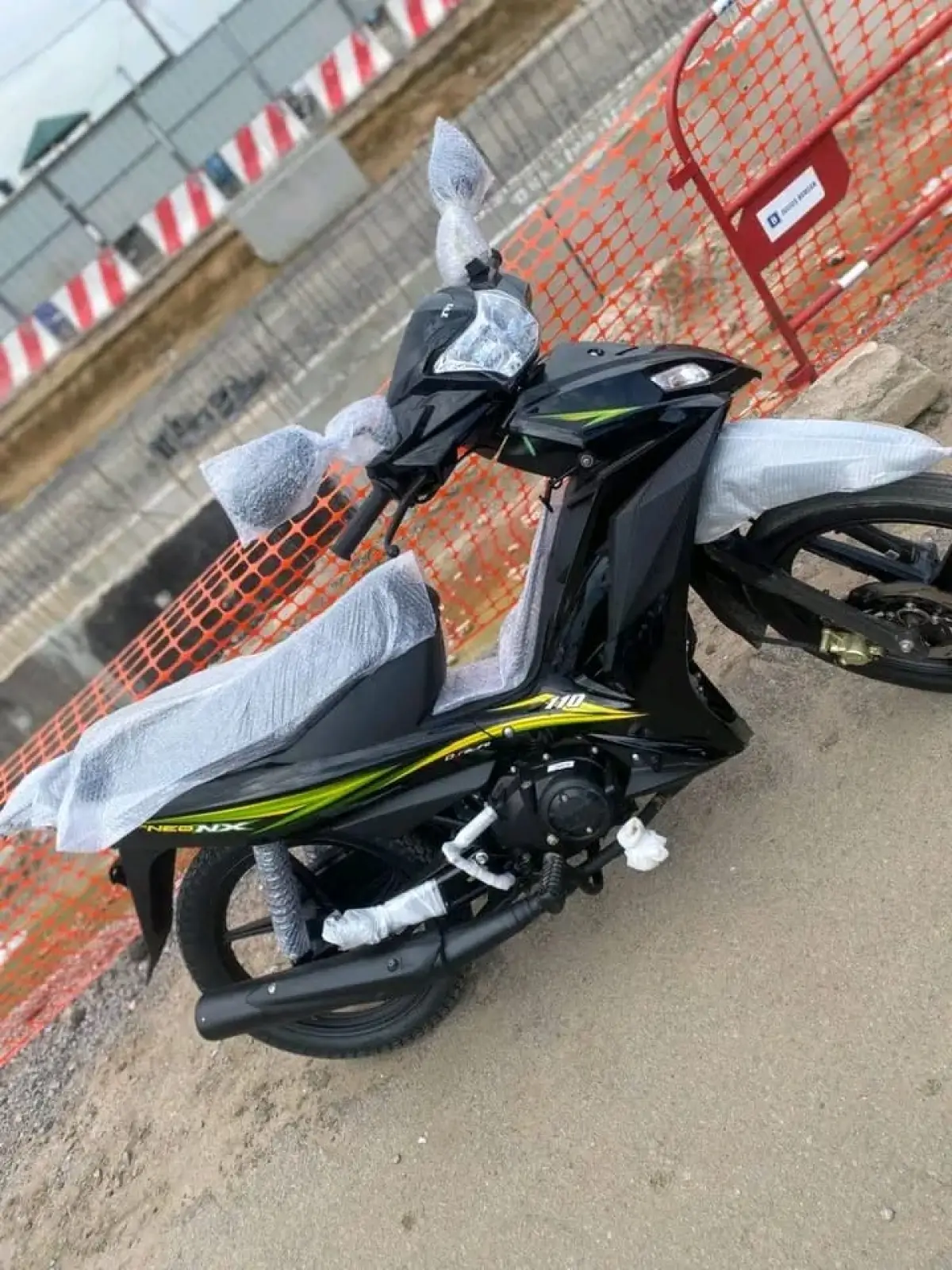 Brand New Tvs Lady Bike - Image 3