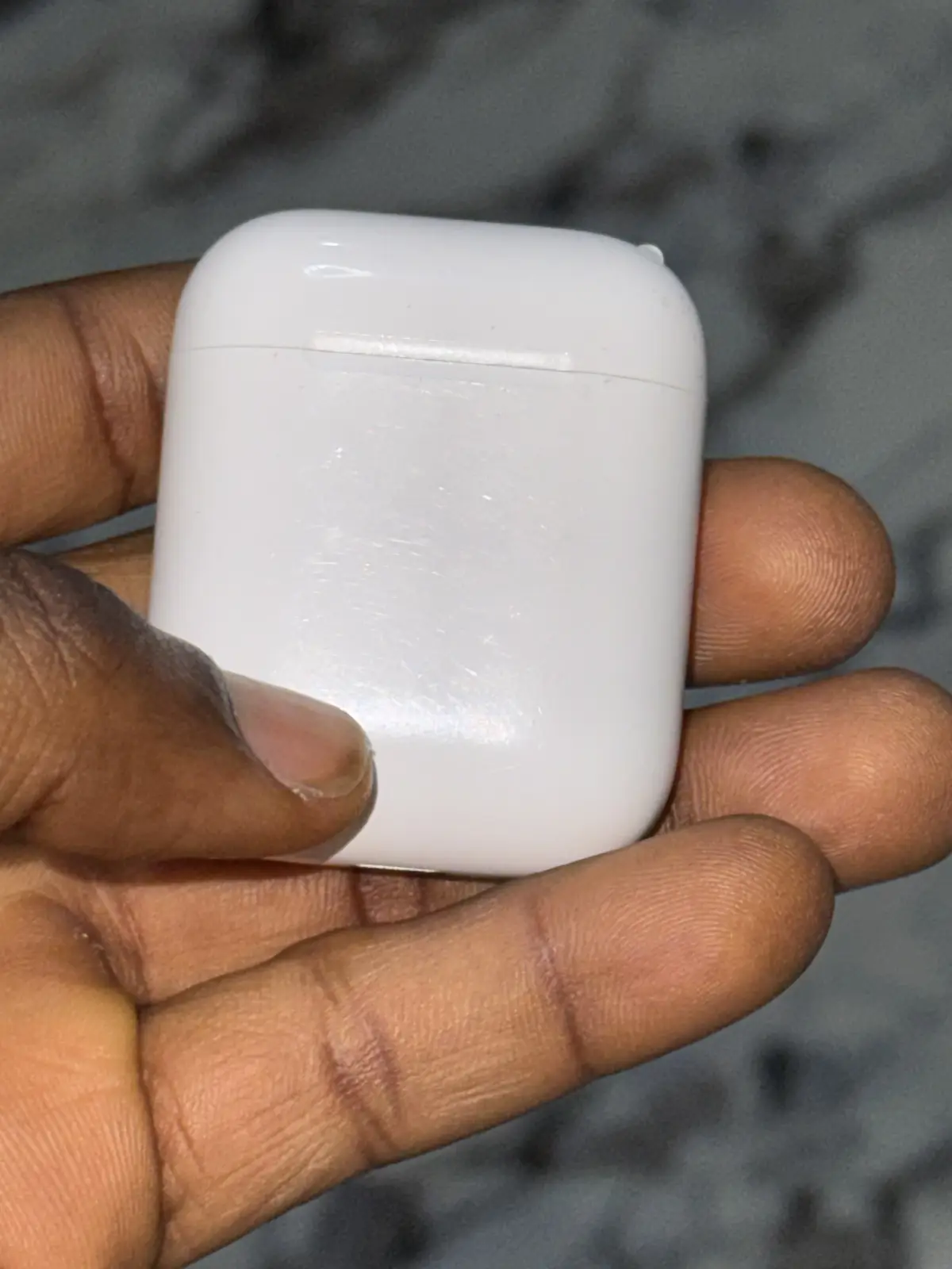 Apple AirPod 2 second generation - Image 2