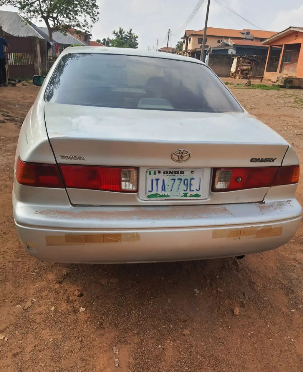 Toyota camry fish light - Image 2