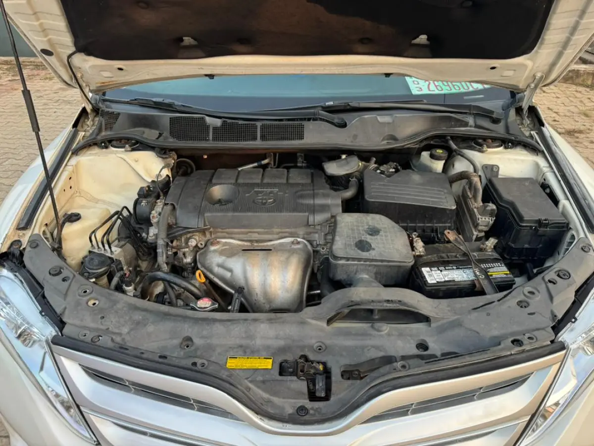 Registered Toyota Venza 2011 - Image 6