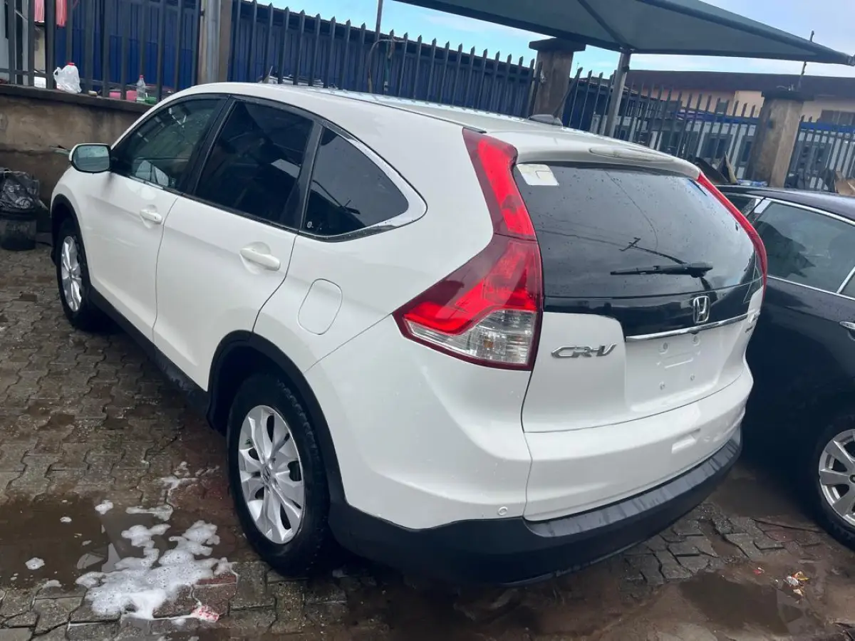 Foreign Used 2012 Honda CR-V EX-L - Image 6
