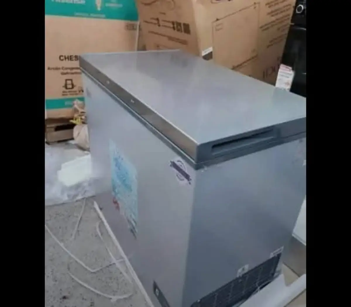 Sunking solar freezer for sale - Image 10