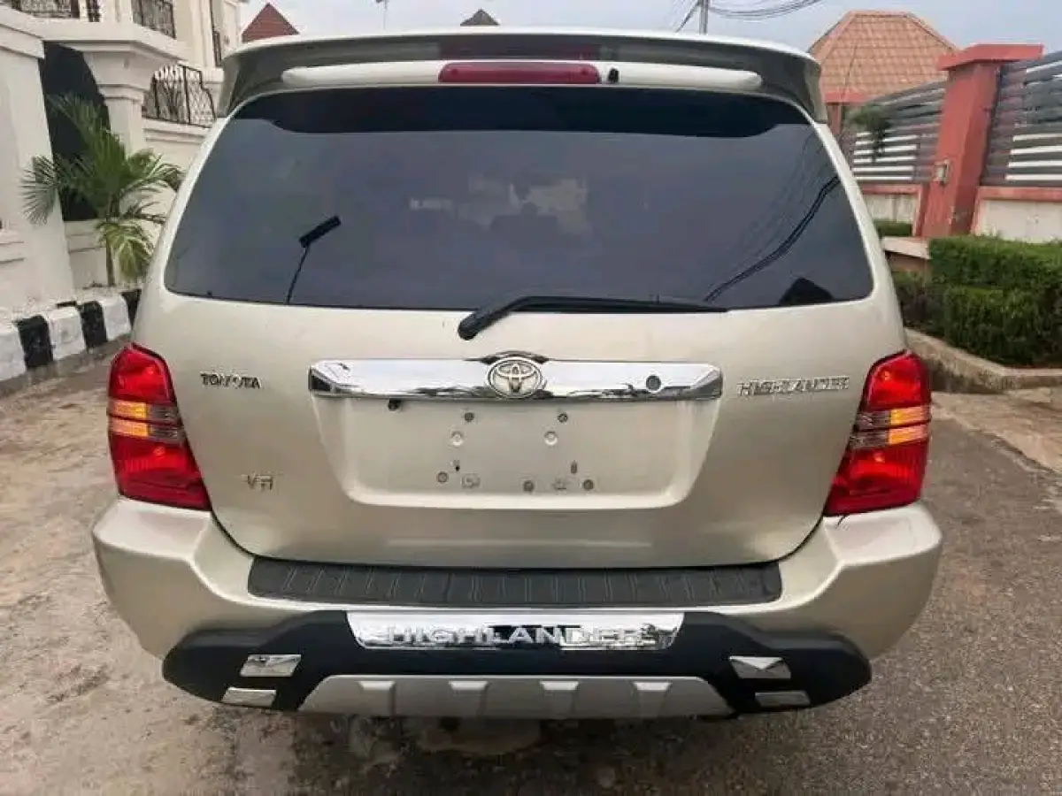 Toyota Highlander - Image 6