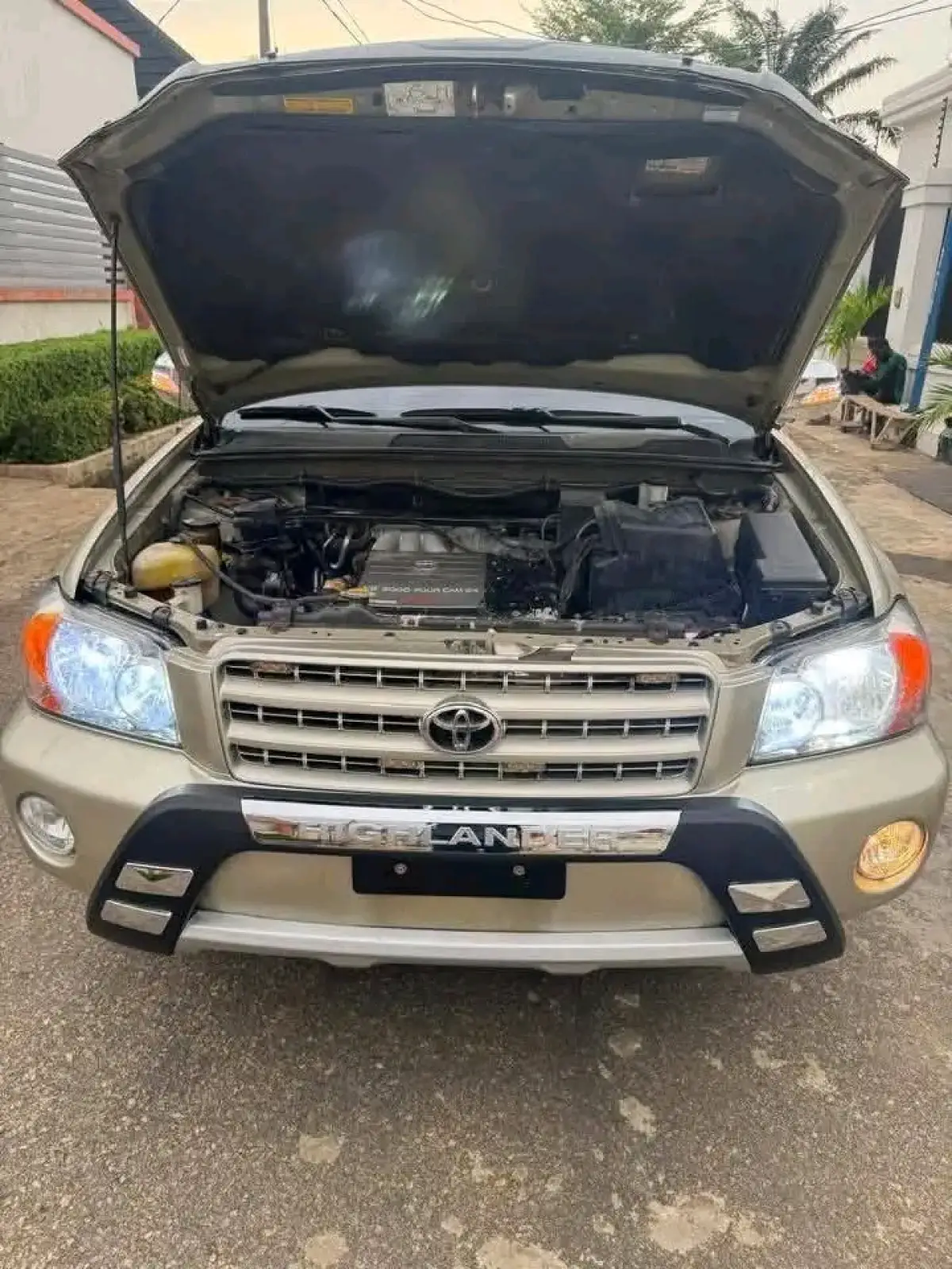 Toyota Highlander - Image 7