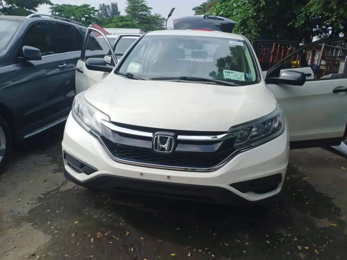 Foreign Used 2015 Honda CR-V - Image 1