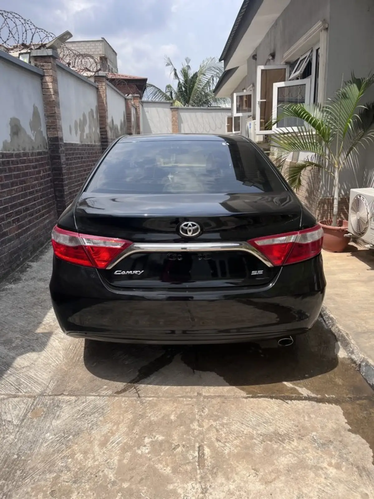 2015 Toyota Camry Sport Edition - Image 5