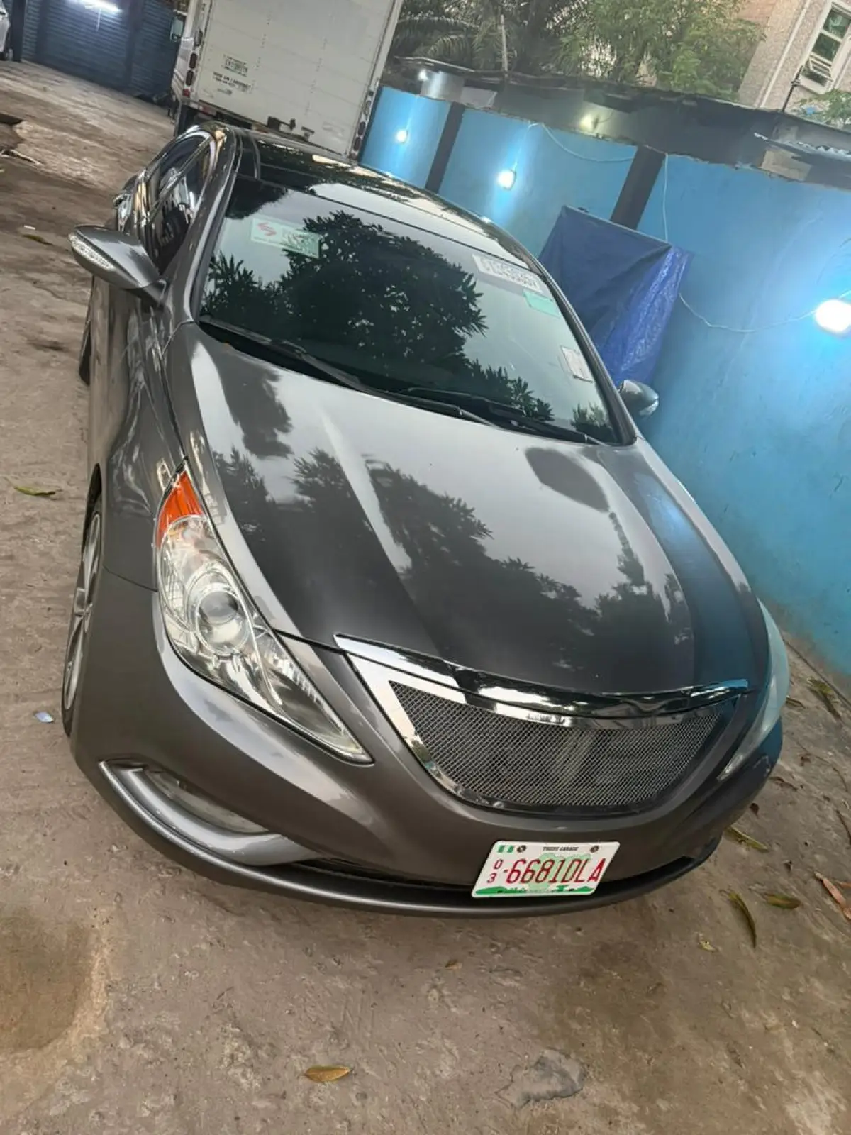 2012 Hyundai Sonata limited - Image 1