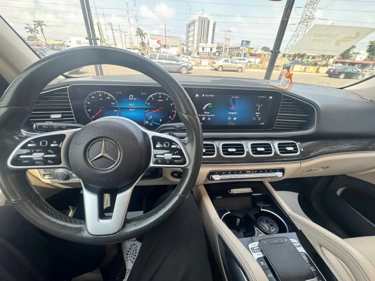 Sharp Mercedes Benz GLE350 for sale - Image 4