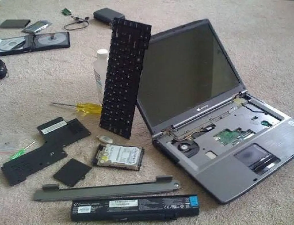 Laptop Technician for hardware and software - Image 2