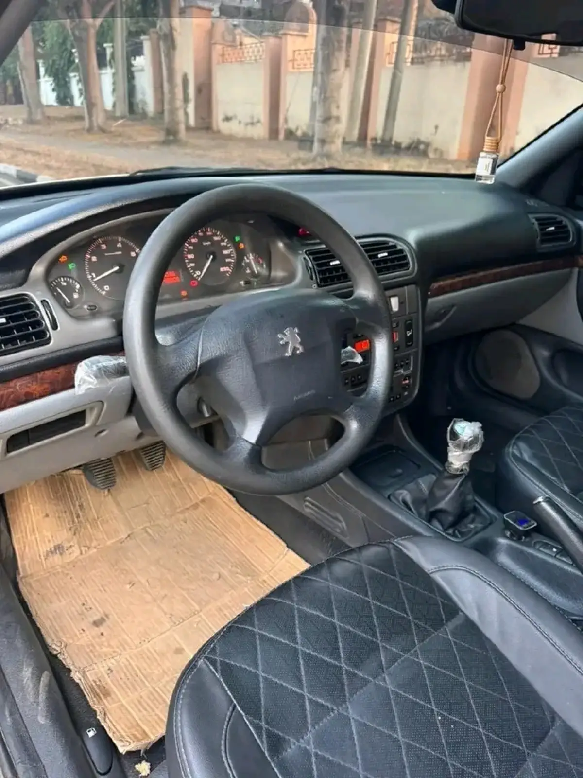Peugeot 406 2005 with original duty - Image 3