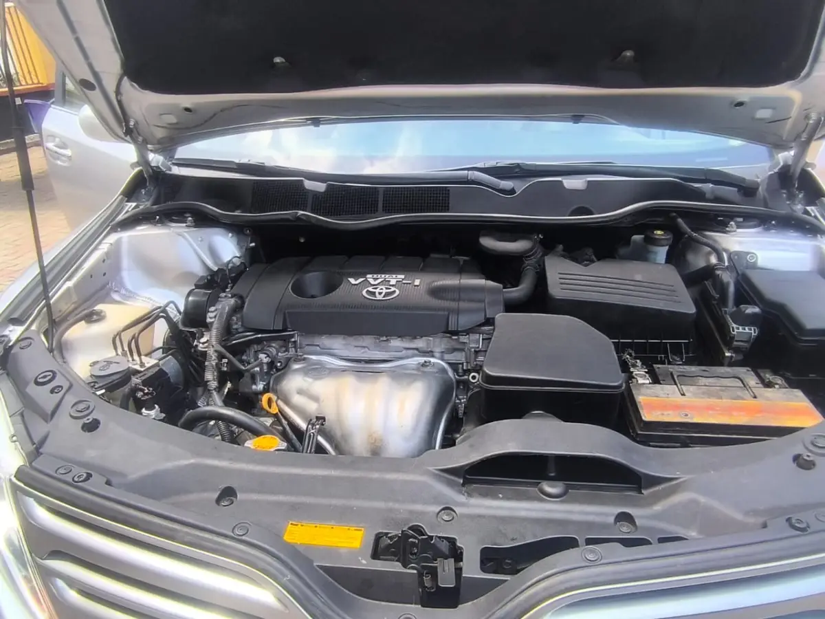 TOKS TOYOTA VENZA LIMITED 2010 MODEL FULL OPTION - Image 3