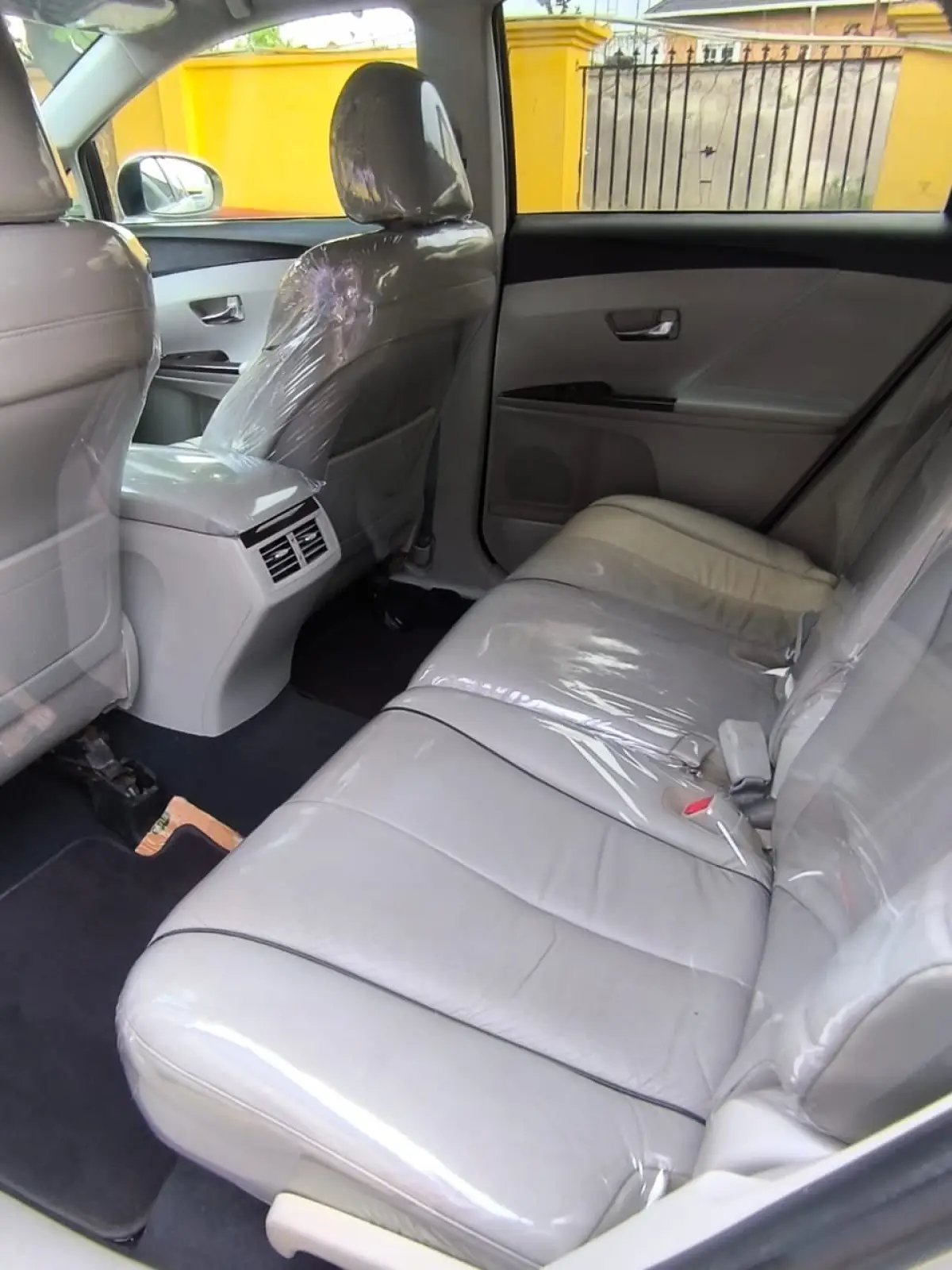 TOKS TOYOTA VENZA LIMITED 2010 MODEL FULL OPTION - Image 6