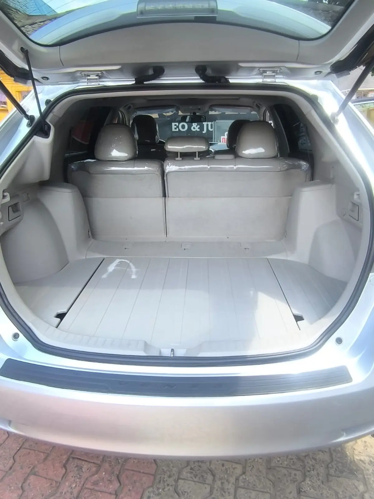 TOKS TOYOTA VENZA LIMITED 2010 MODEL FULL OPTION - Image 7