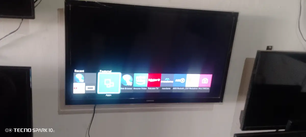 Samsung Smart TV 32' - Image 2