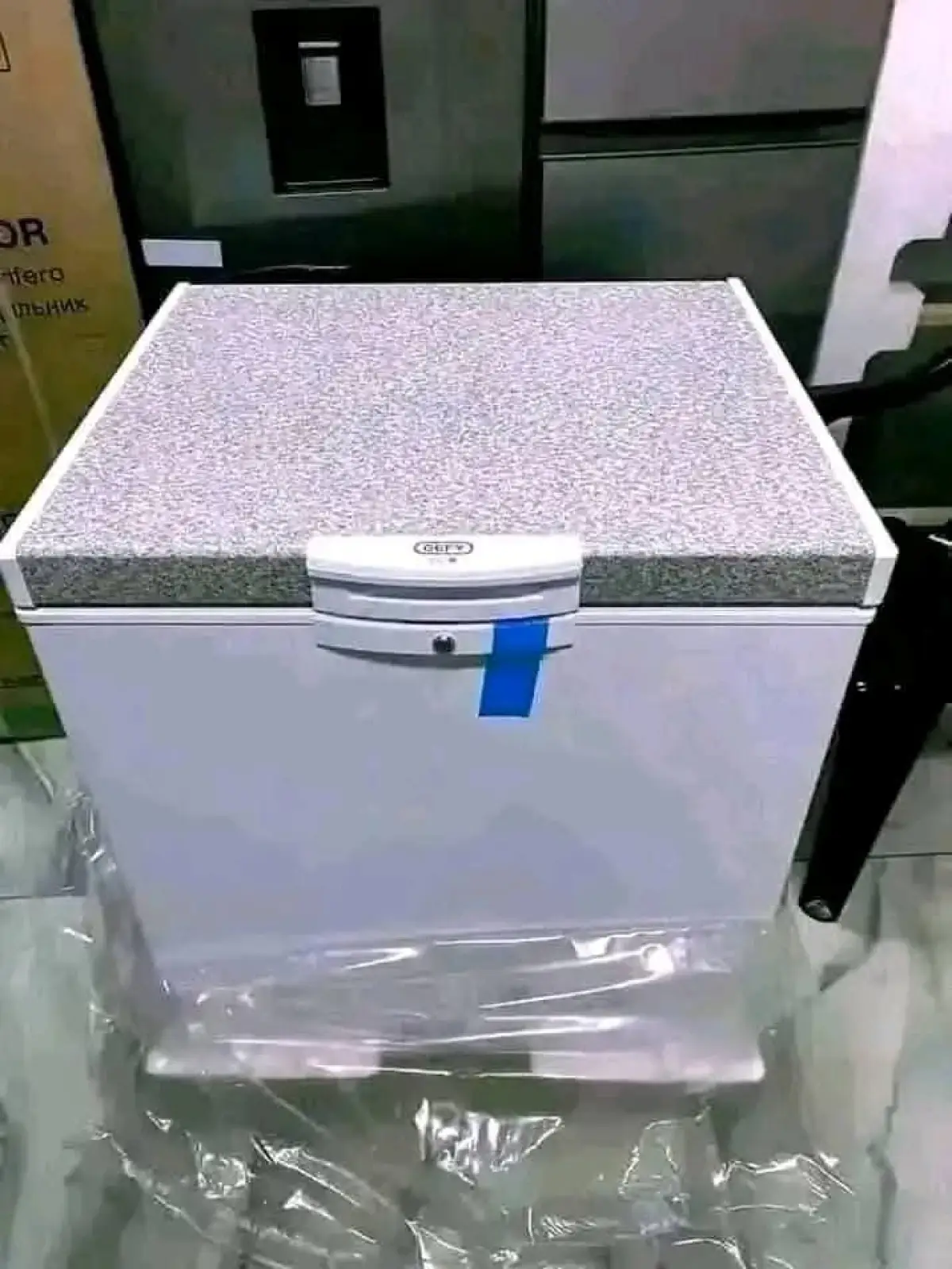 Sunking solar freezer - Image 1