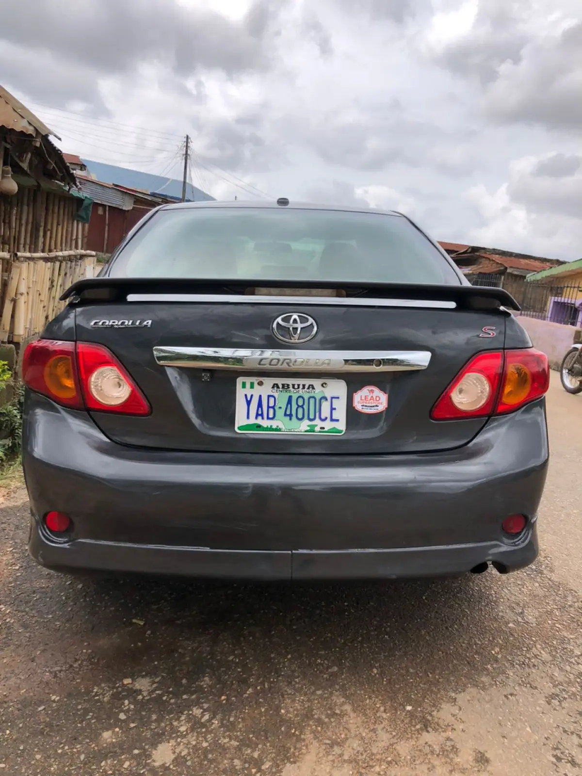 Registered 2010 Toyota Corolla - Image 5
